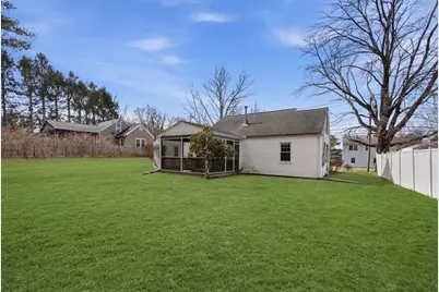 20 Hillside Ave, South Hadley, MA 01075 - Photo 26