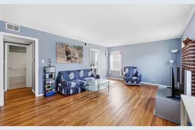 20 Hillside Ave, South Hadley, MA 01075 - Photo 6