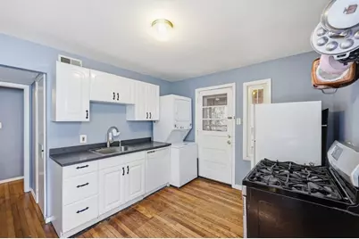 20 Hillside Ave, South Hadley, MA 01075 - Photo 14