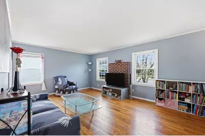 20 Hillside Ave, South Hadley, MA 01075 - Photo 4