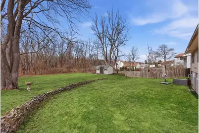 596 Newton St, South Hadley, MA 01075 - Photo 26