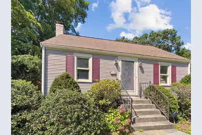 312 Linden St, Wellesley, MA 02481 - Photo 4