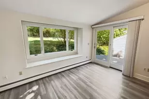 312 Linden St, Wellesley, MA 02481 - Photo 8