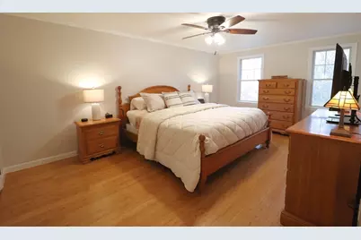 6 Alger, Foxboro, MA 02035 - Photo 18