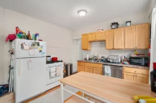 617 E 8th St, Boston, MA 02127 - Photo 28