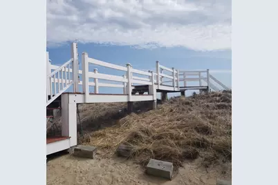 398 North End #B, Salisbury, MA 01952 - Photo 1