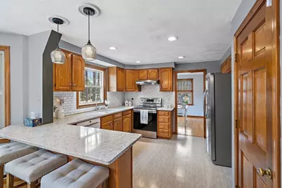 39 Heritage Way, Taunton, MA 02780 - Photo 4