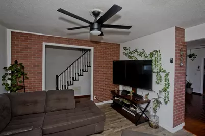 15 Florida St, Springfield, MA 01109 - Photo 22