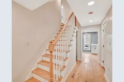 43 1/2 6th Avenue, Haverhill, MA 01830 - Photo 8