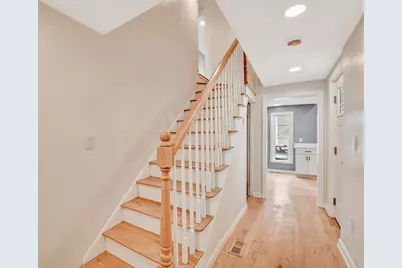 43 1/2 6th Avenue, Haverhill, MA 01830 - Photo 6