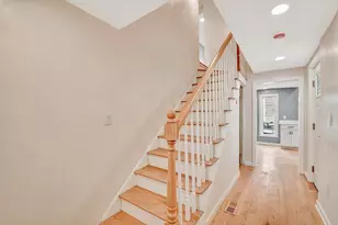 43 1/2 6th Ave, Haverhill, MA 01830 - Photo 6