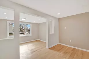 43 1/2 6th Ave, Haverhill, MA 01830 - Photo 8