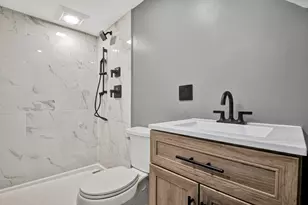 43 1/2 6th Ave, Haverhill, MA 01830 - Photo 16