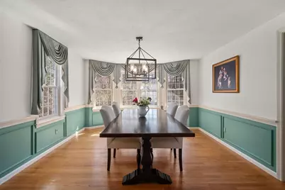 122 Farrington Ln, Marlborough, MA 01752 - Photo 2