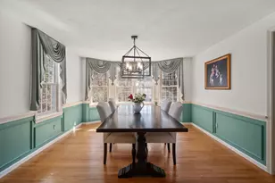 122 Farrington Ln, Marlborough, MA 01752 - Photo 2