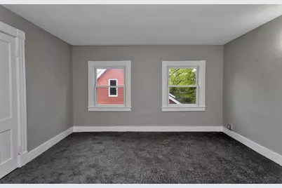78 Whittier St, Springfield, MA 01108 - Photo 12