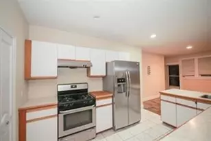 1751 Commonwealth Ave, Boston, MA 02135 - Photo 20