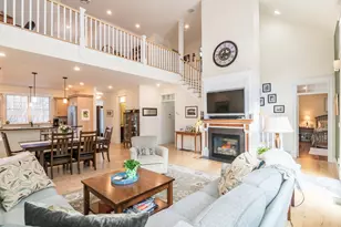 208 Pine St, Amherst, MA 01002 - Photo 12