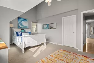 700 Shore Dr, Fall River, MA 02721 - Photo 34