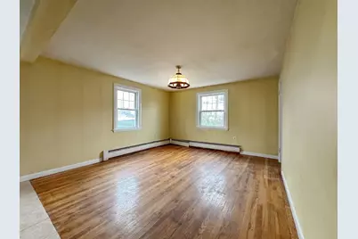10 Goff St, Boston, MA 02136 - Photo 16