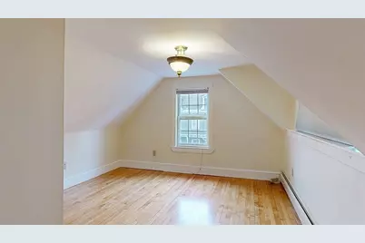 8 Crown Street, Worcester, MA 01609 - Photo 20