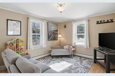 65 E Hoosac St, Adams, MA 01220 - Photo 16