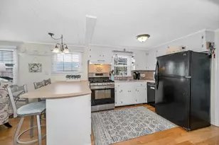 23 11th St W, Salisbury, MA 01952 - Photo 12