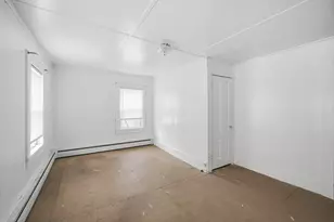 10-12 Oakdale Pl, Easthampton, MA 01027 - Photo 26