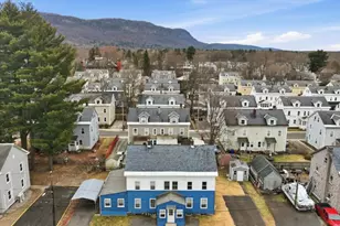 10-12 Oakdale Pl, Easthampton, MA 01027 - Photo 2