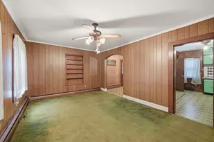 10-12 Oakdale Pl, Easthampton, MA 01027 - Photo 10