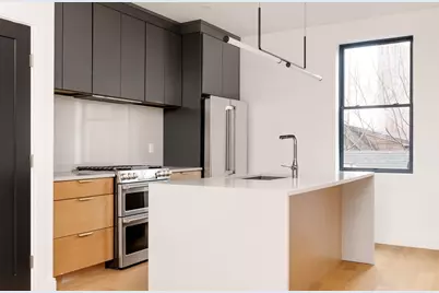 182 Tremont St #4, Somerville, MA 02143 - Photo 2