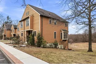 575 Bridge Road #11-8, Northampton, MA 01062 - Photo 2