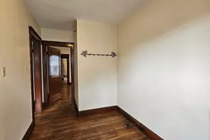 118 Governor Winthrop Rd, Somerville, MA 02145 - Photo 4