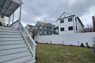 118 Governor Winthrop Rd, Somerville, MA 02145 - Photo 26