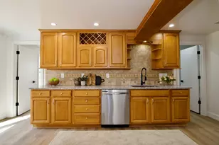 28 Old Lane Rd, Springfield, MA 01129 - Photo 16