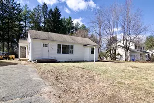 28 Old Lane Rd, Springfield, MA 01129 - Photo 2