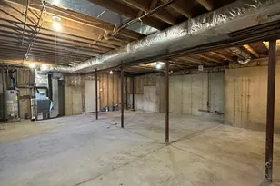 136 Thompkins Ave, East Longmeadow, MA 01028 - Photo 28