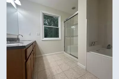 136 Thompkins Avenue, East Longmeadow, MA 01028 - Photo 18