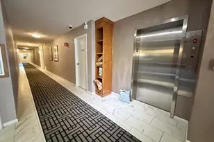 2 Hamond Pond Pkwy, Newton, MA 02467 - Photo 20