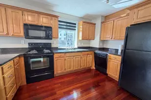 2 Hamond Pond Pkwy, Newton, MA 02467 - Photo 6