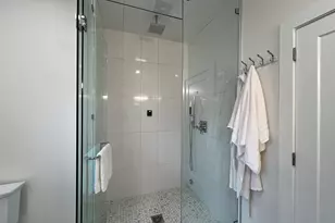 68 Tallyho Dr, Springfield, MA 01118 - Photo 14