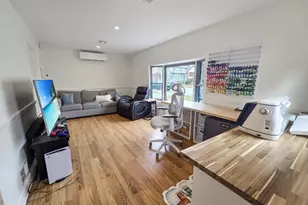 70 Chestnut St, Fairhaven, MA 02719 - Photo 22