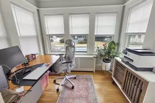 70 Chestnut St, Fairhaven, MA 02719 - Photo 8