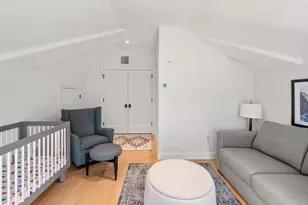 21 Crowninshield Rd, Brookline, MA 02446 - Photo 20