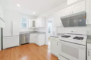 121 White St, Belmont, MA 02478 - Photo 12