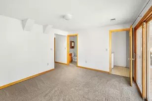 29 Cork Cir, Millville, MA 01529 - Photo 28