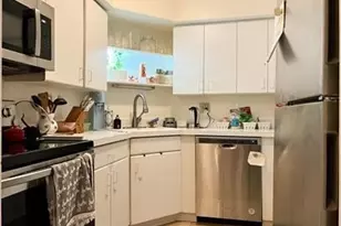 125 Pleasant St, Brookline, MA 02446 - Photo 2