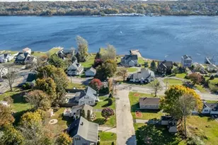 30 Gray St, Somerset, MA 02726 - Photo 6