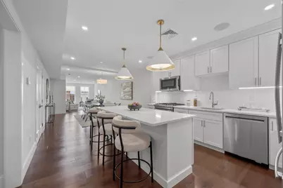 480 W Broadway #303, Boston, MA 02127 - Photo 2