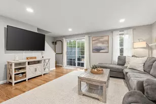 2697 Cranberry Hwy, Wareham, MA 02571 - Photo 4